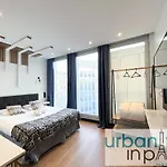 Urbanflat 128 - Champs-elysees Penthouse