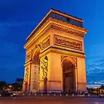 Urbanflat 128 - Champs-elysees Penthouse Appartement *