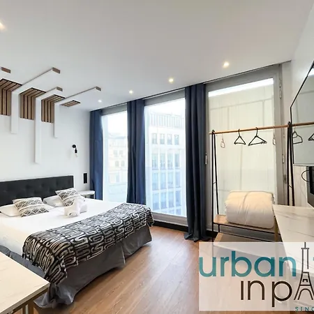Urbanflat 128 - Champs-elysees Penthouse