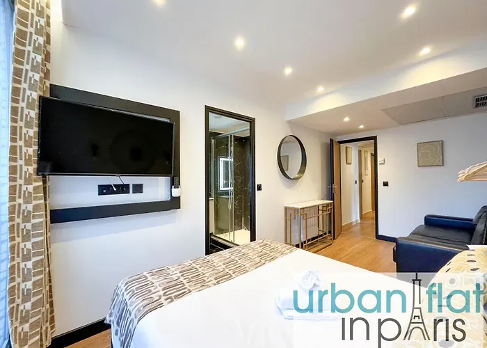 Urbanflat 128 - Champs-elysees Penthouse *