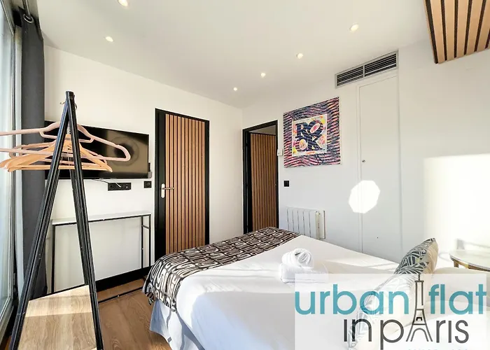 Urbanflat 128 - Champs-elysees Penthouse