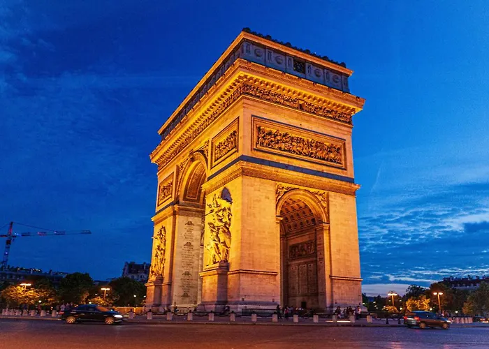 Urbanflat 128 - Champs-elysees Penthouse Appartement *
